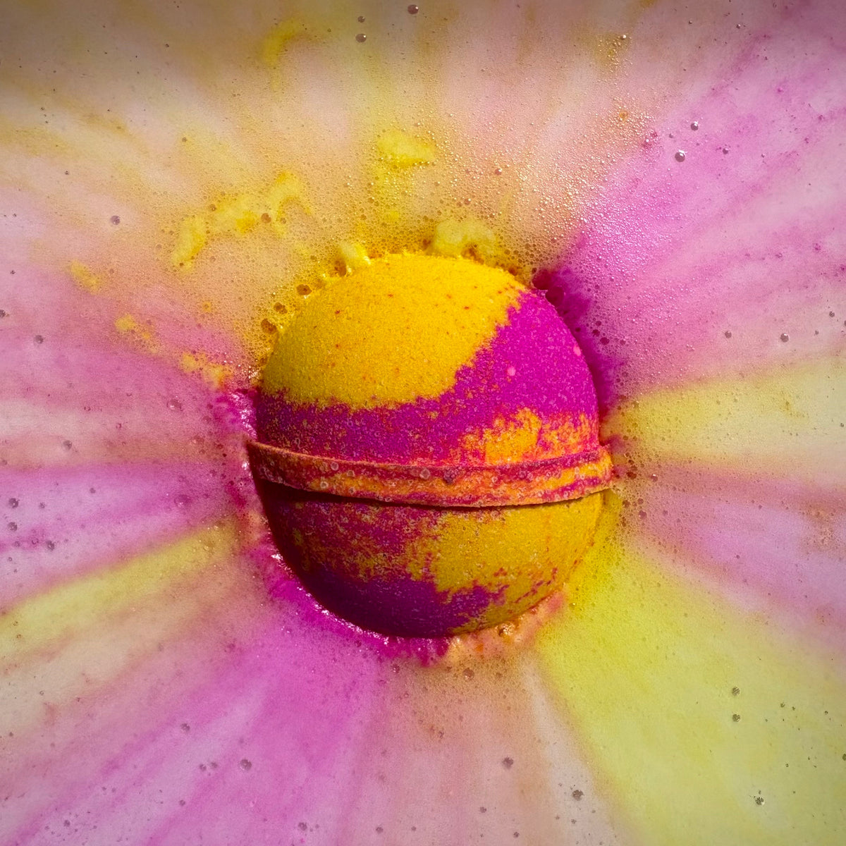 Yuzu & Raspberry Bath Bomb wholesale by Bubble and Bathe, photo 2